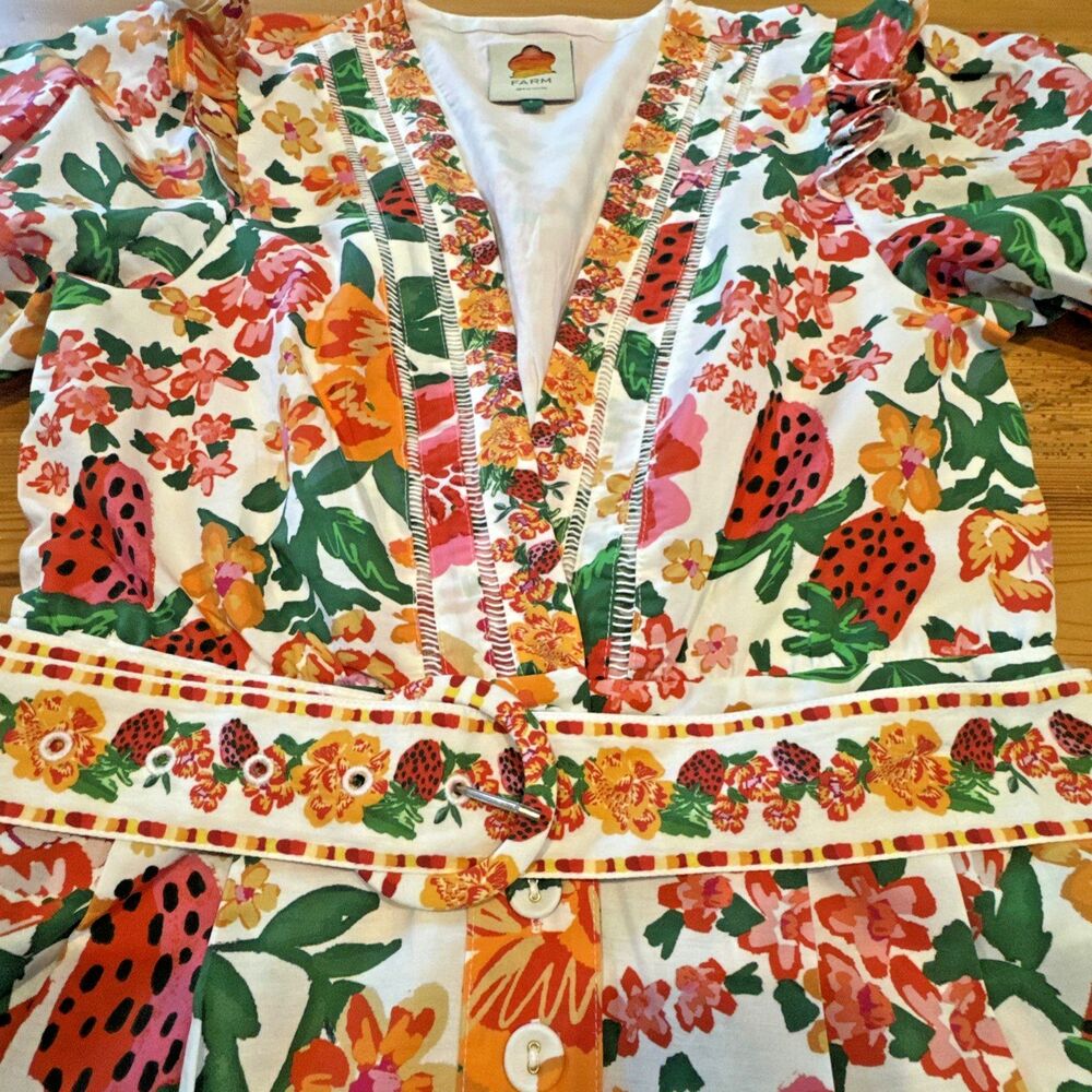 FARM Rio Flowerful Sketch Floral Belted Romper Pink Multicolor Size S Pockets - Picture 10 of 10